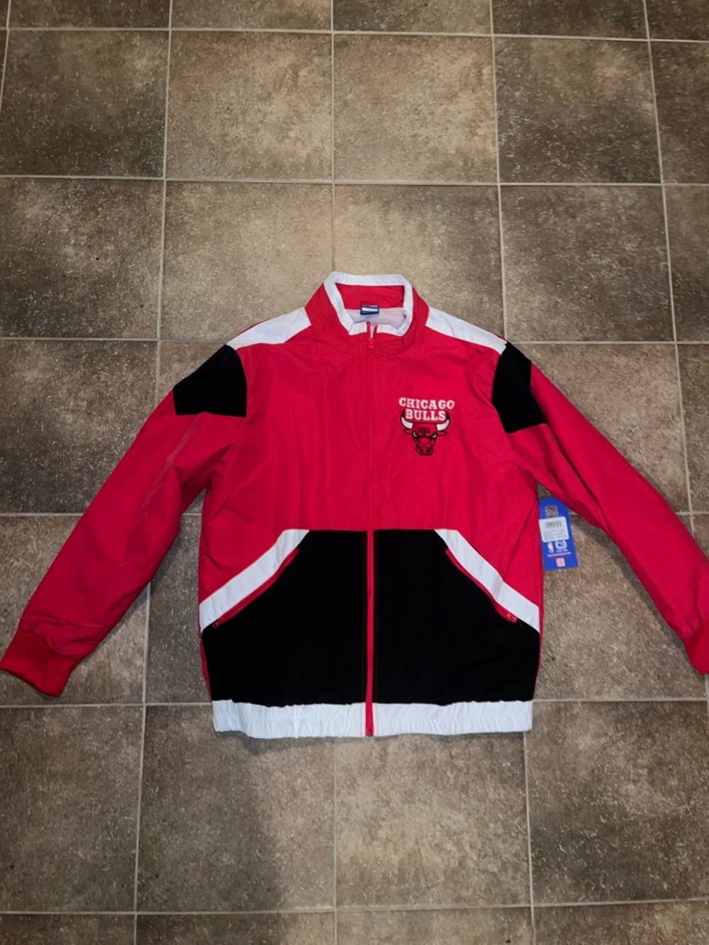 Vintage NBA Chicago bulls basketball track jacket DSWT